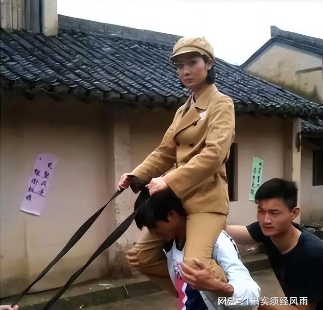 影视剧中令人尴尬脸红的演员下半赢博体育身全景连摄影赢博体育app师都不敢拍！官网入口(图9)